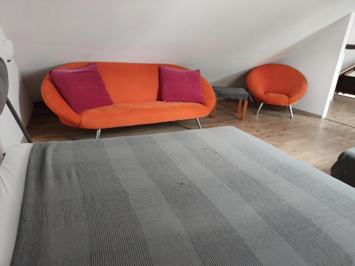 פישטני Attic Parkview Apartment מראה חיצוני תמונה